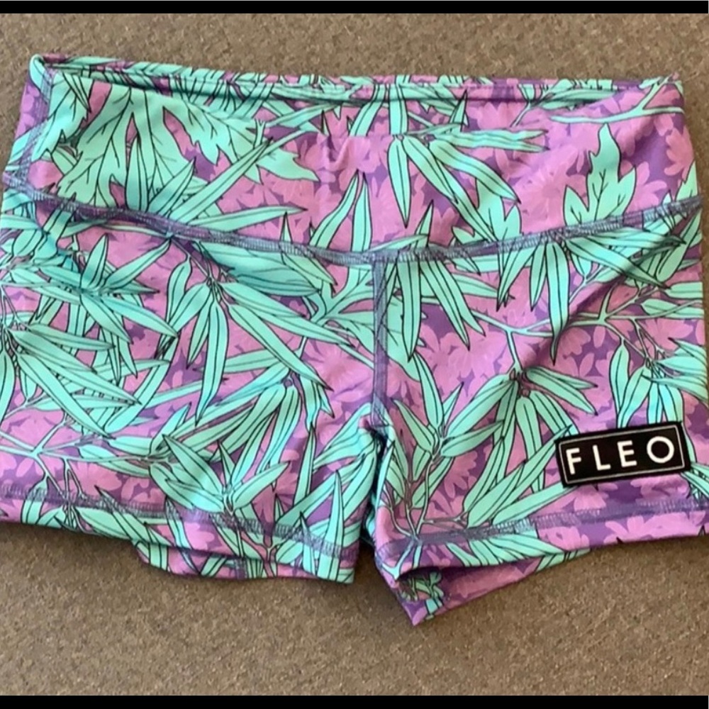 Miami Leaf Fleos